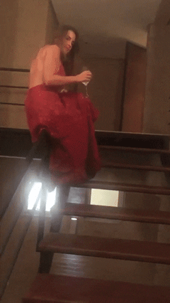 周一内涵囧图云飞系列 美女这舞蹈层次感很好！
