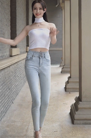 周五福利囧图云飞系列 美女抖臀不能是谁都能学的