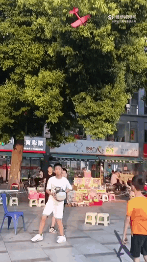 周五福利囧图云飞系列 美女抖臀不能是谁都能学的