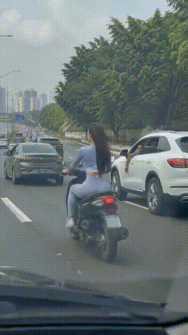 周五福利囧图云飞系列 妹子黑白配让人眼花缭乱啊