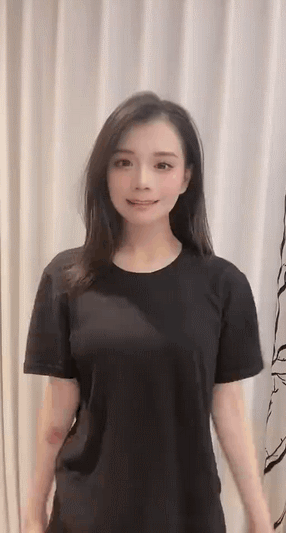 周五福利囧图云飞系列 美女不要挡路啊腿收一下