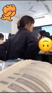 周五福利囧图云飞系列 妹子落水了还不快去帮忙