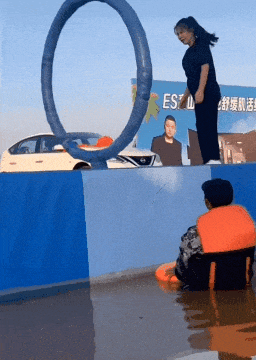 周五福利囧图云飞系列 大雷妹武功高强罪大恶极！