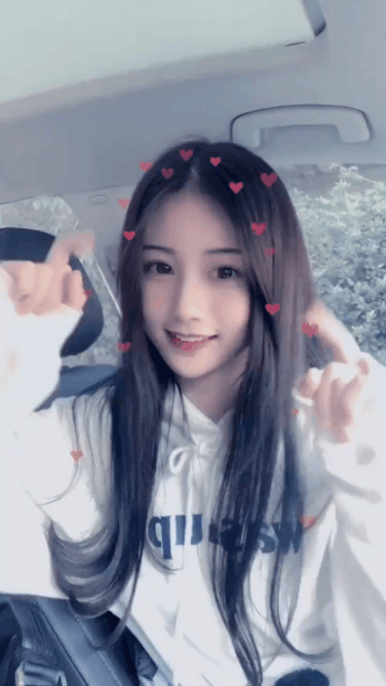 周一内涵囧图云飞系列 出水芙蓉显露性感好身材！