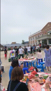 3DM輕松一刻第1457期 美女看起來很好騙的樣子