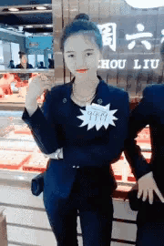 3DM輕松一刻第1485期 曲線玲瓏玉腿修長步生風(fēng)
