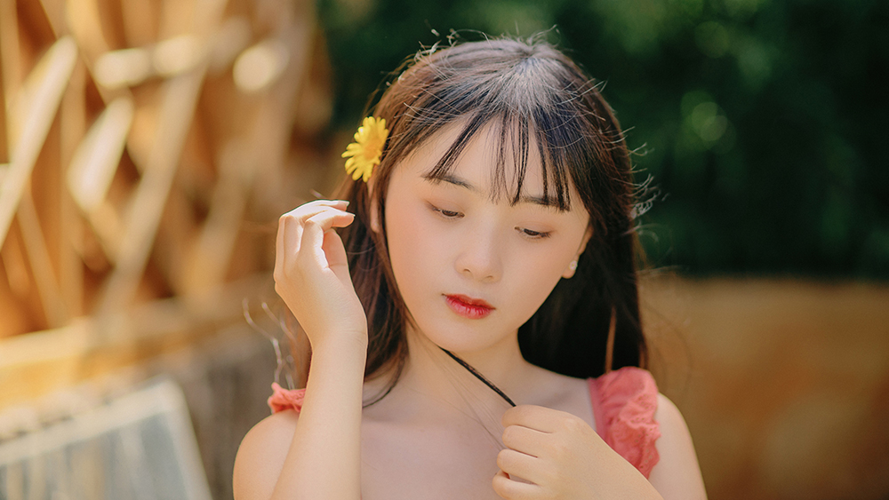 图片[20]-夏日阳光下的女孩-六色网