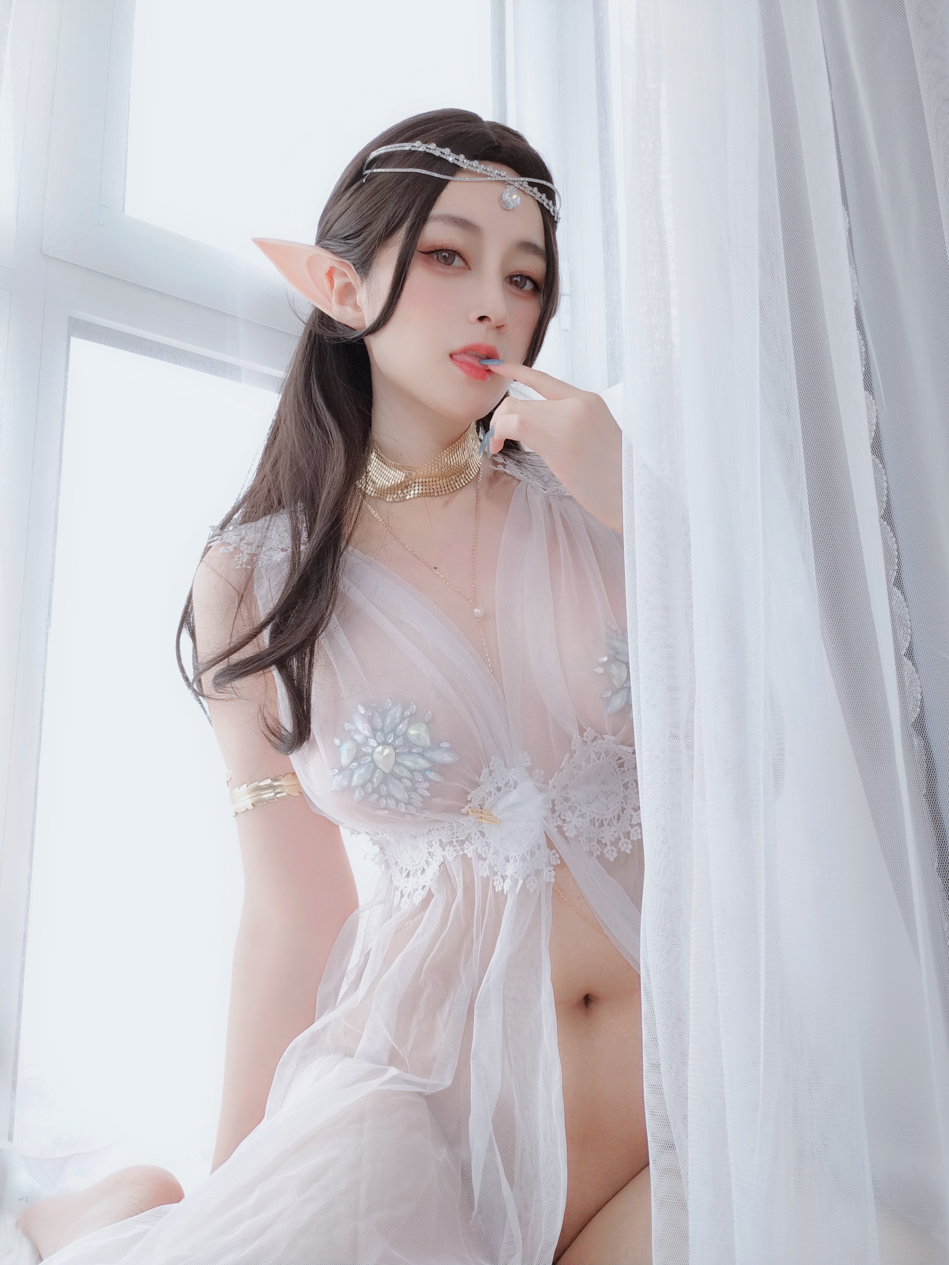 图片[39]-Coser小姐姐白银 NO.038 – 精灵宝石内衣 [70P164M]-六色网