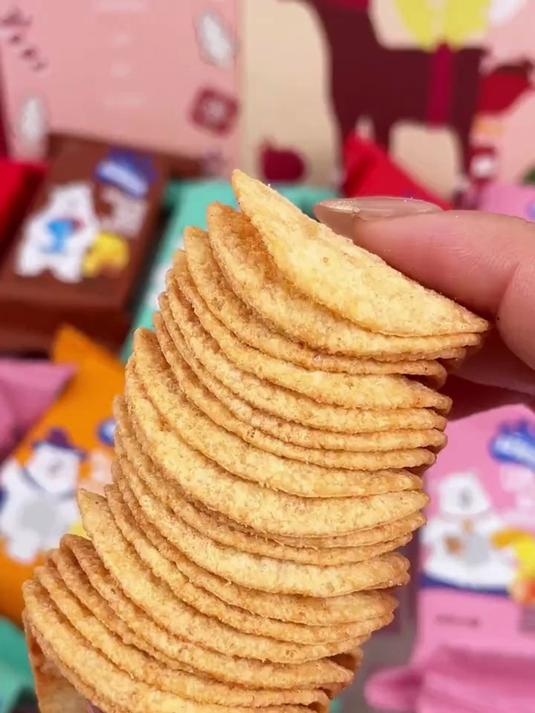 阿婆家的有点笑料薯片薄酥脆零食解馋小零食香脆可口露营酥脆解馋