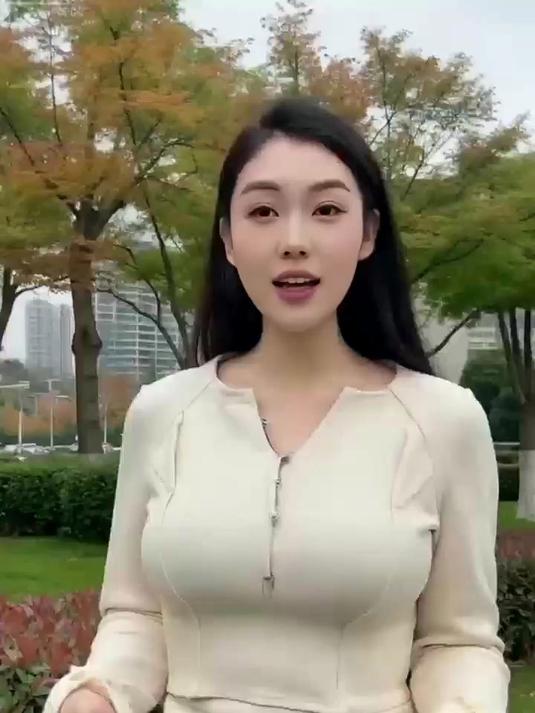 小伙子去早餐店打暑假工,一口气吃了10个包子一碗粥两个鸡蛋