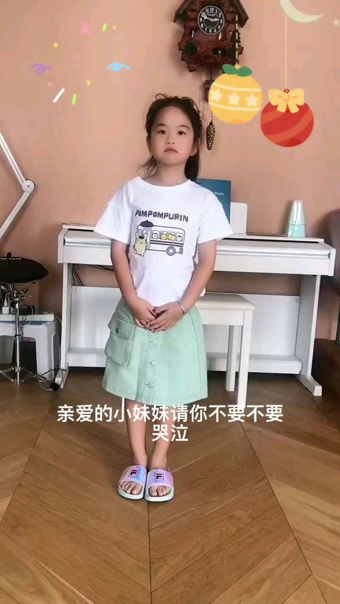 包贝尔女儿饺子跳贾玲的舞,看看这小外甥女跳的怎么样