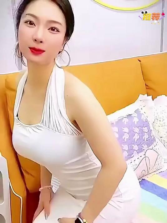 明星同款派克服来袭!保暖又时髦,轻松穿出大牌范儿!