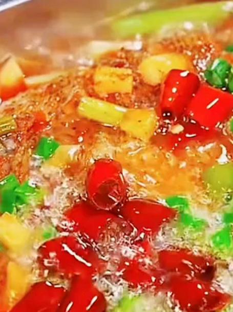 #创作先锋冲刺计划#自己在家做烤鱼其实很简单，今天分享饭店大厨的经验
