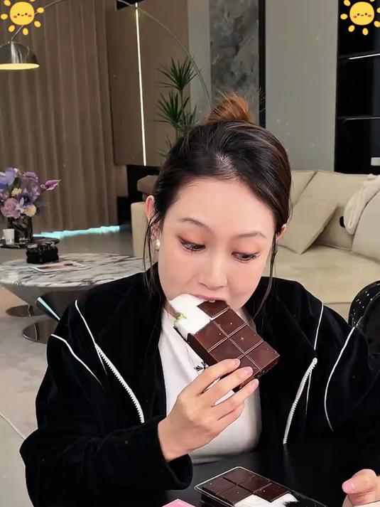 外脆里软!迪拜棉花糖巧克力好吃到跺脚