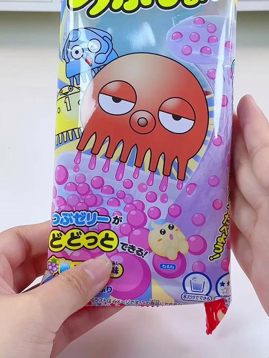 给食玩界一点震撼!看我亲手挤个章鱼籽!尊嘟好好玩呀!