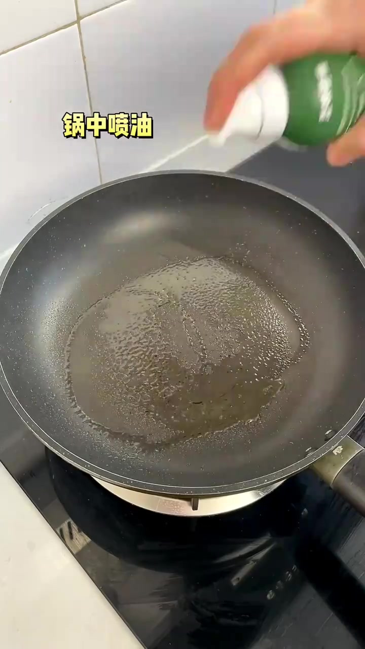 低卡版黑椒鸡柳意面,在家也能吃出西餐厅的感觉