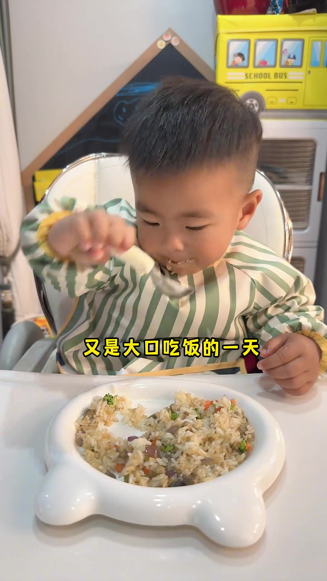 被这碗鹅肝炒饭彻底征服了,一大碗米饭硬是一粒米都没剩