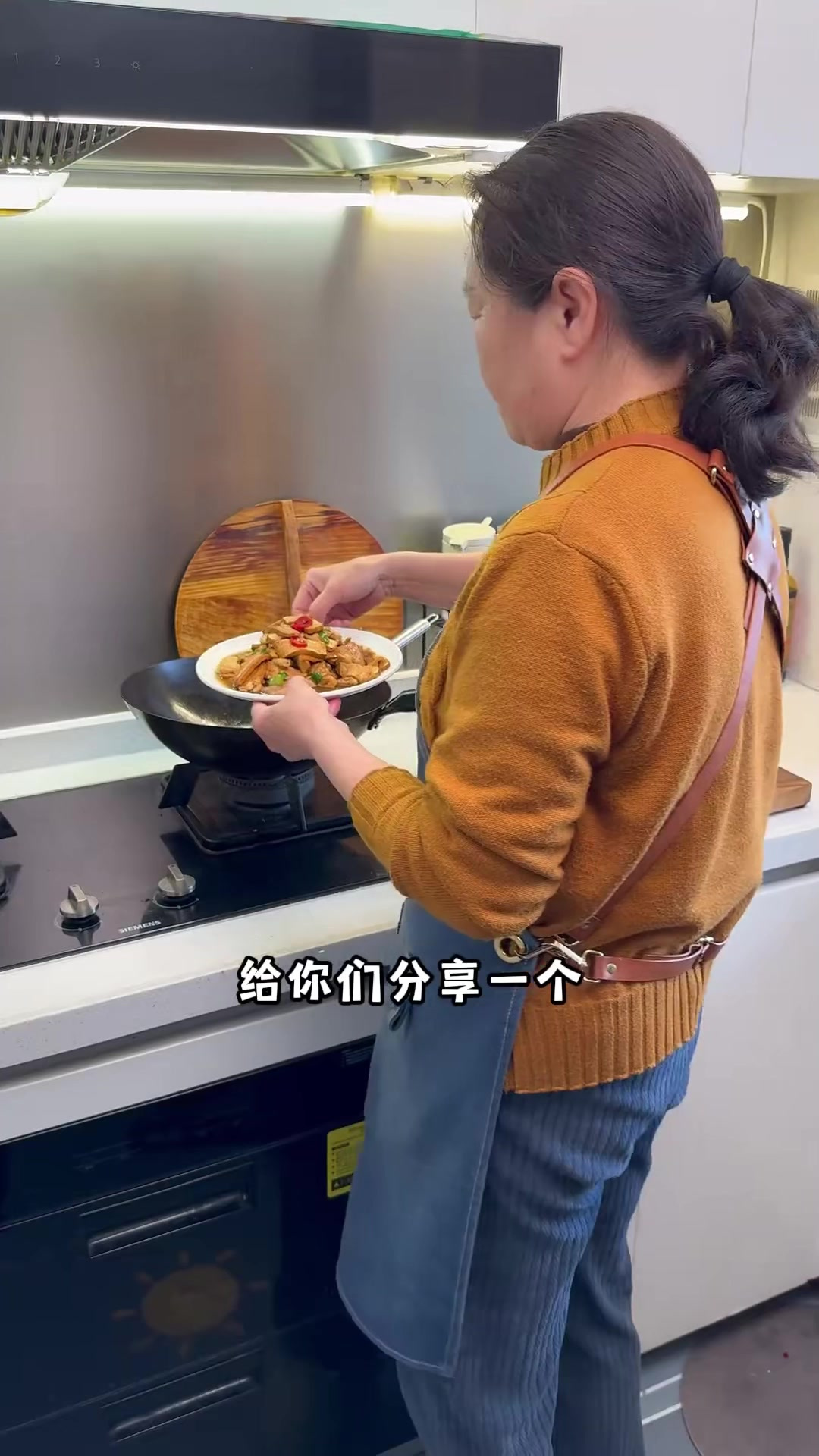 攸县香干炒肉，豆香味浓郁，特别下饭