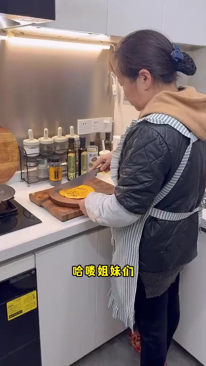 奶香紫薯饼，特别好吃，宝宝尝一口就会喜欢上