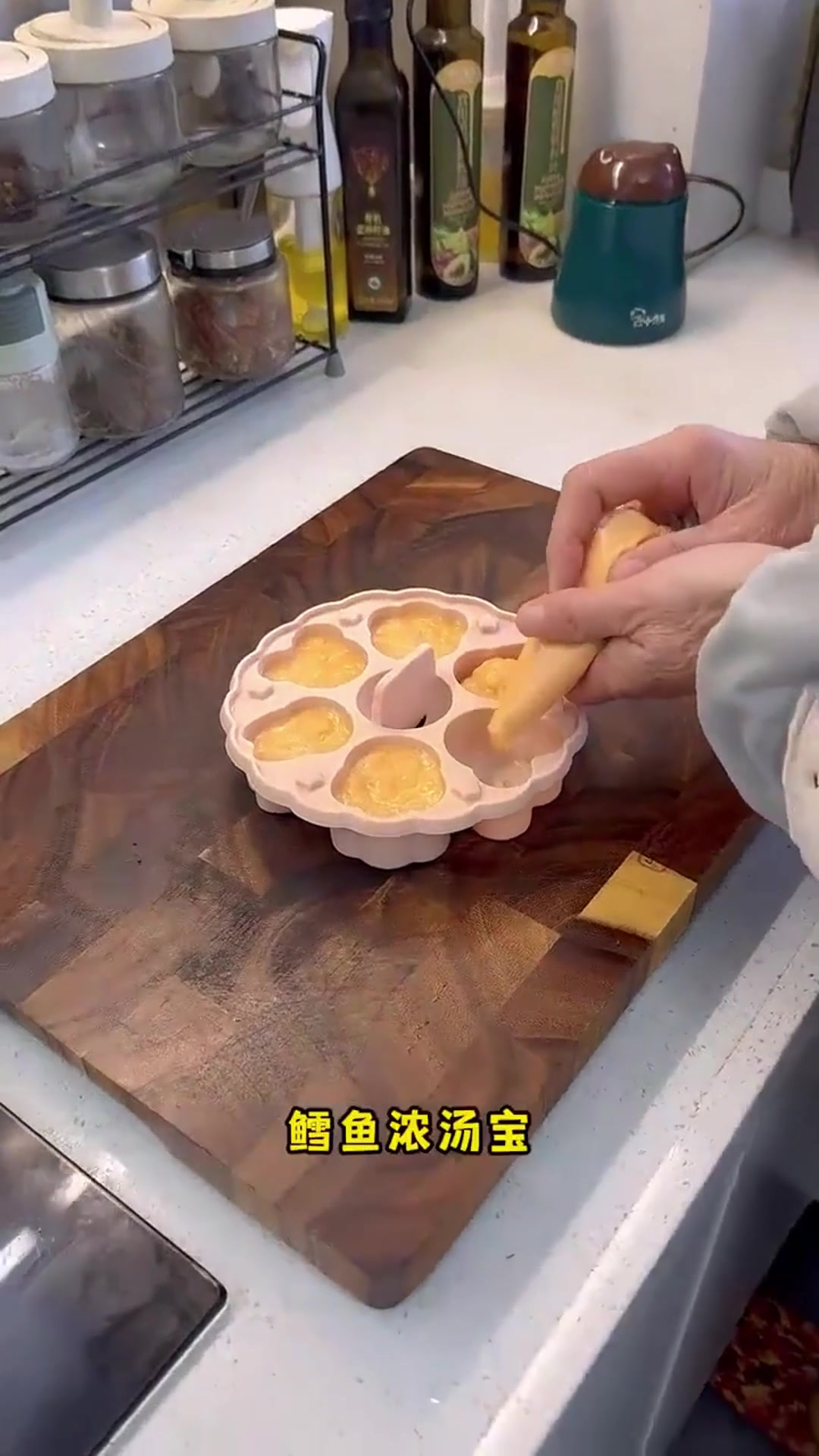 宝宝的鳕鱼浓汤宝来咯,用最简单的方式给宝宝最好的营养