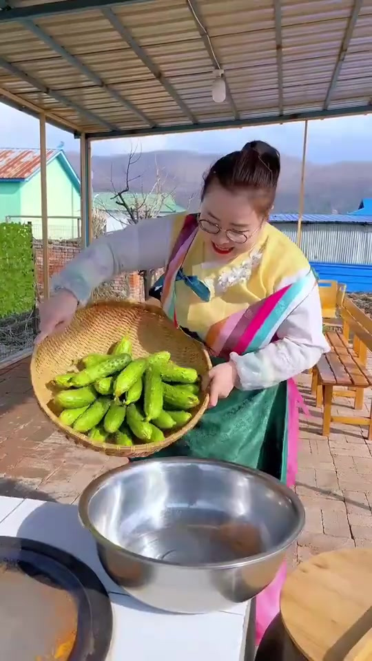 黄瓜像我这么做，清脆爽口还开胃，真的好极了