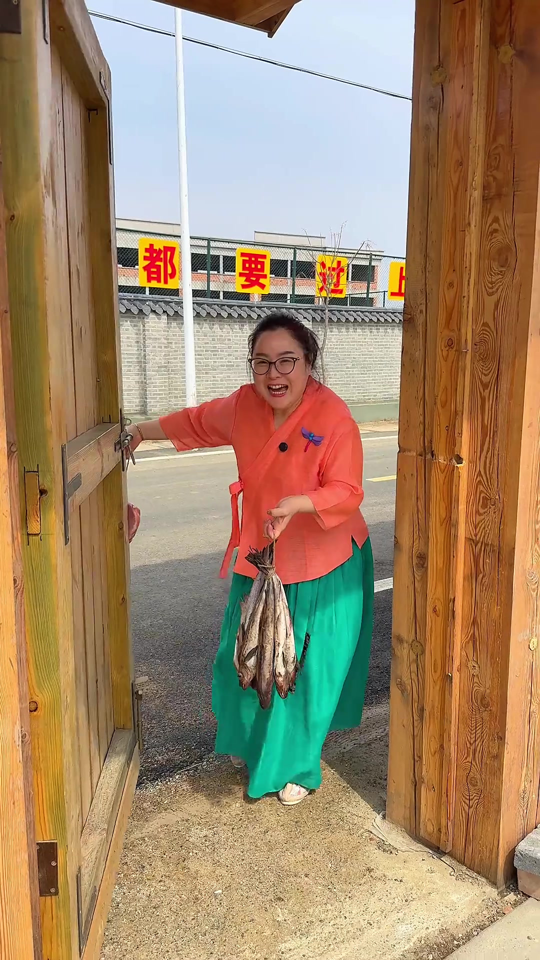给老爸包的双层葫芦包子，农村美食