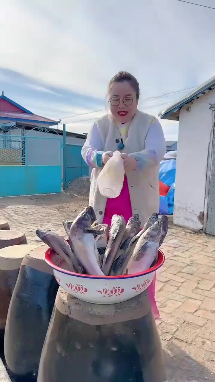 明太鱼炖豆腐，再加上辣白菜味道太鲜美了
