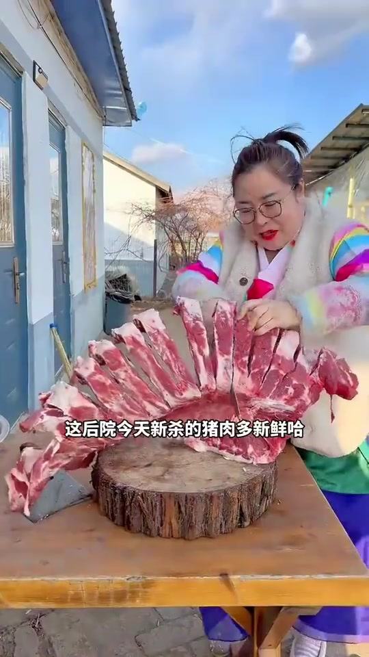 做个朝鲜族特色菜，酱排骨小白菜，香而不腻太好吃了