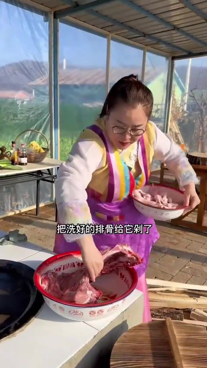 铁锅炖排骨，真的是香迷糊了给我