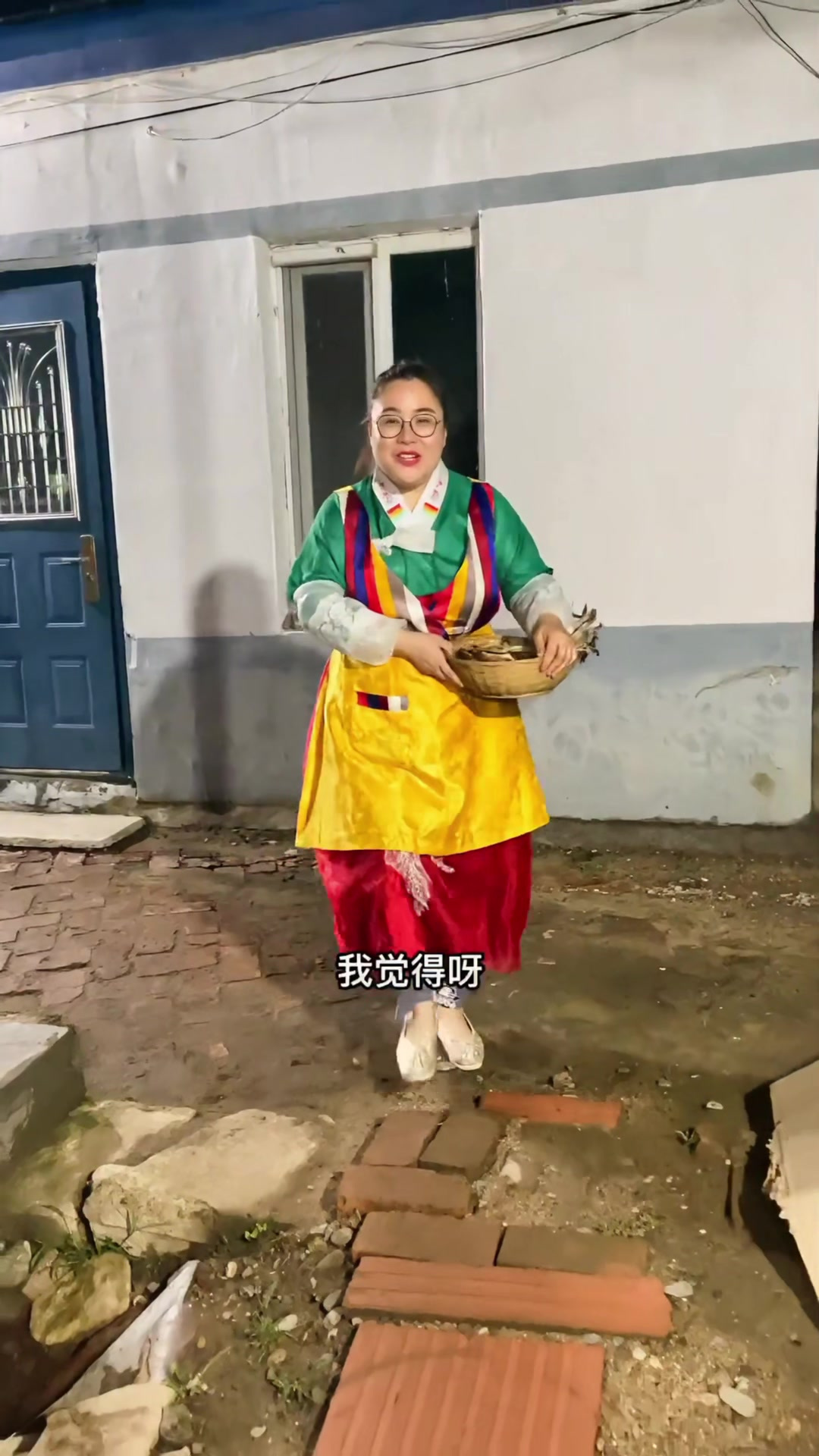 明太鱼皮可千万别扔，像我这样做就是一道延边特色啤酒菜