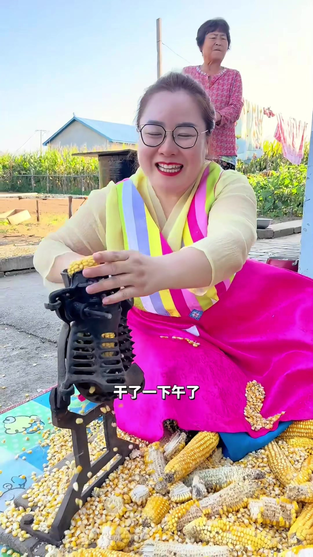 鸡胗炒拉面这道下酒菜，真的好好吃