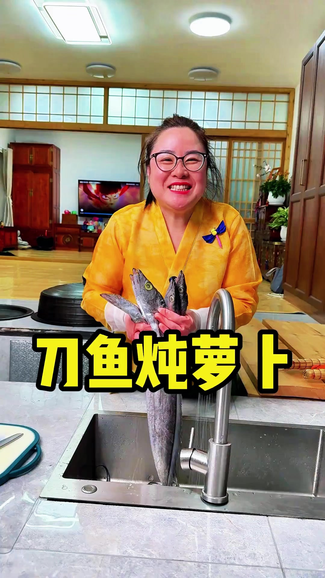 东北猫冬生活，在延边刀鱼有种特殊做法每次吃都得吃顶脖