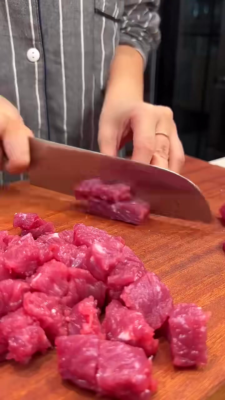 白萝卜清炖牛肉清热生津的秋季食谱码住啦