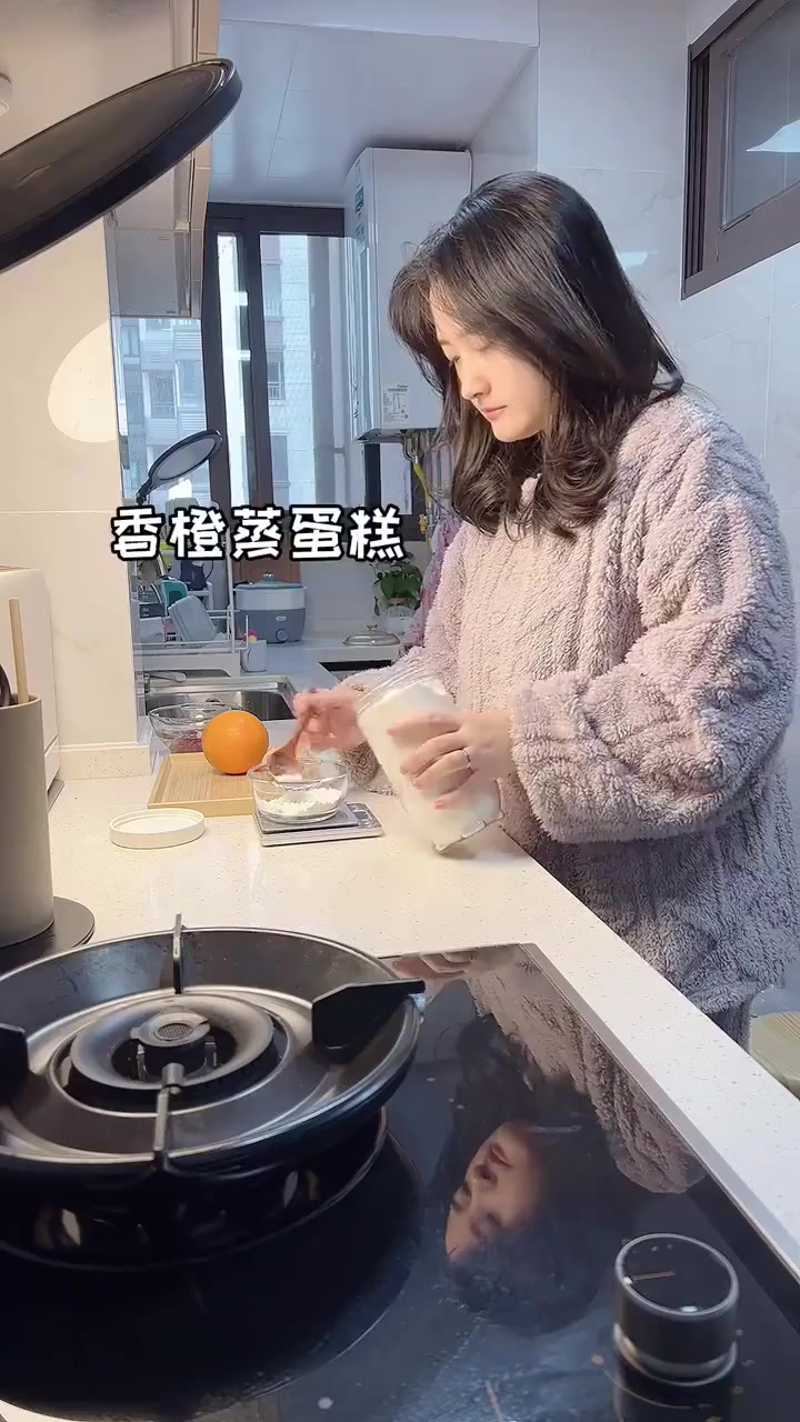 1岁宝宝辅食日常,香香甜甜不用烤箱的蛋糕