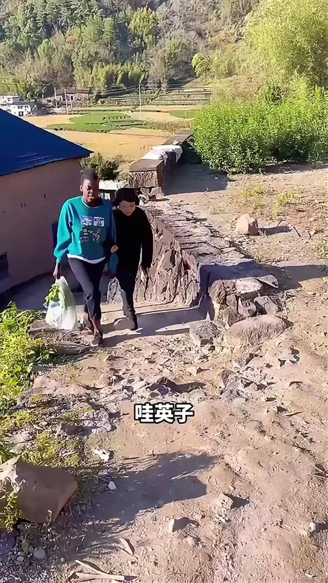 买点饺子馅料，喊上闺蜜们一起包饺子，真的太香了