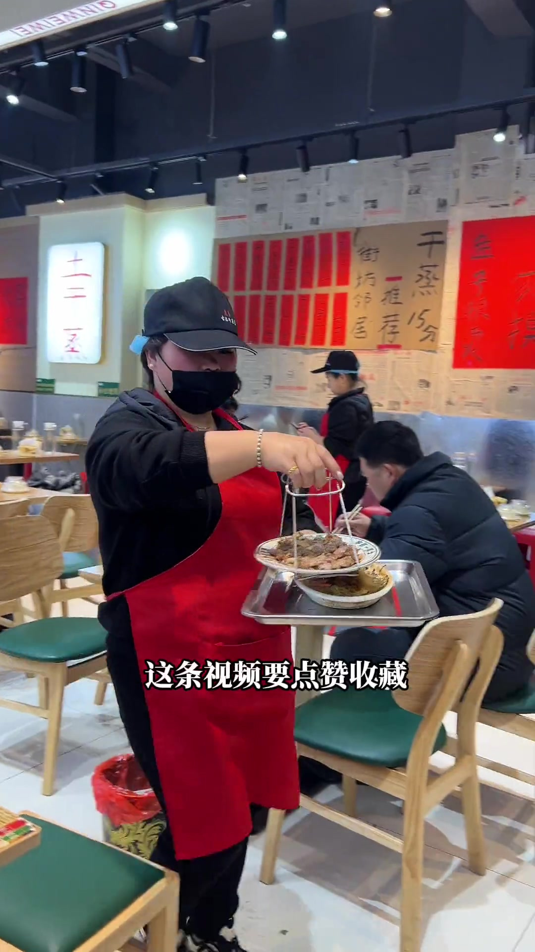 开在宁德居民楼下的好吃苍蝇馆,奉劝大家早点来排