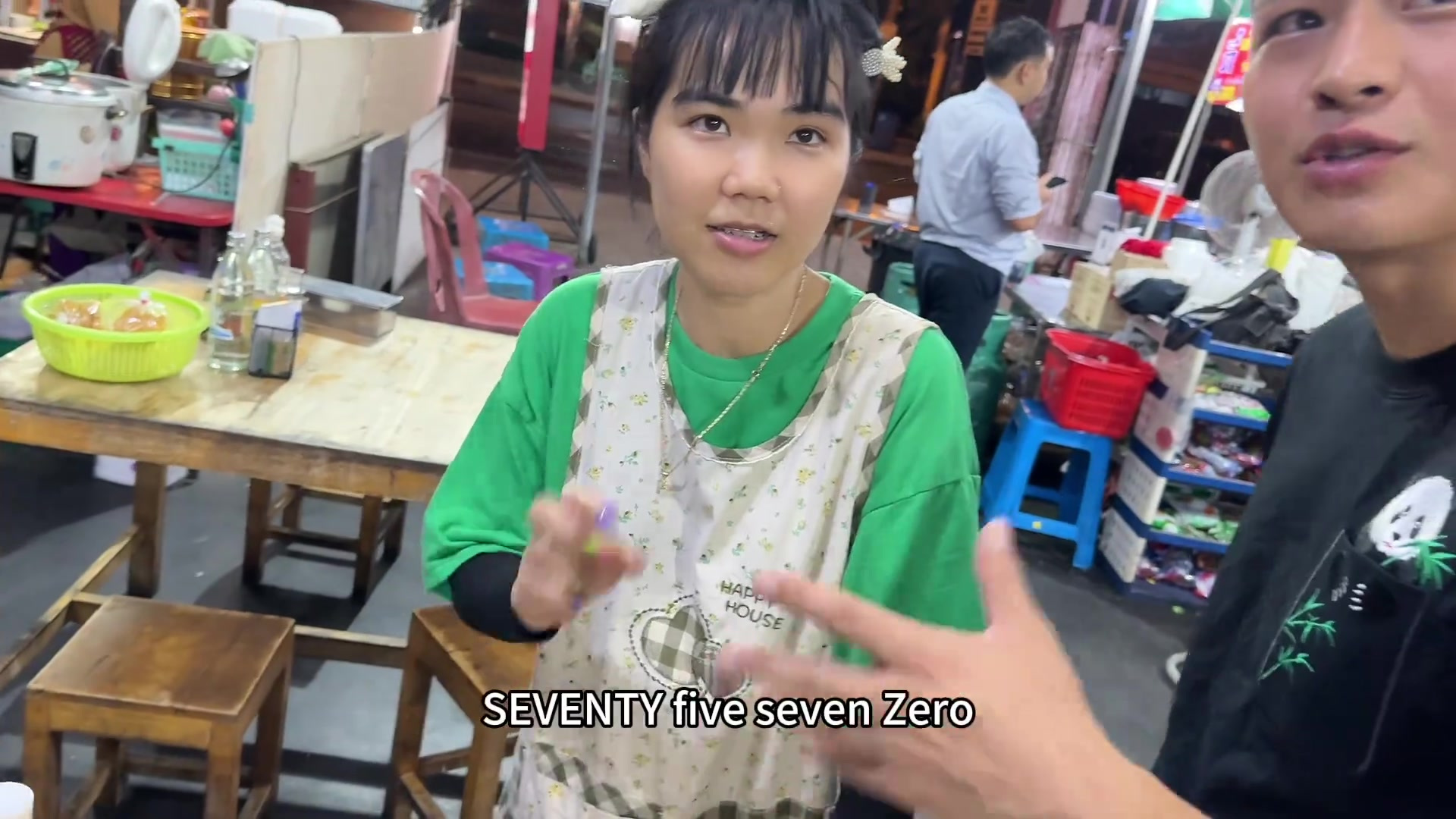 第一次来泰国游玩,如何用宁德版英文和服务员对话?在泰国这样