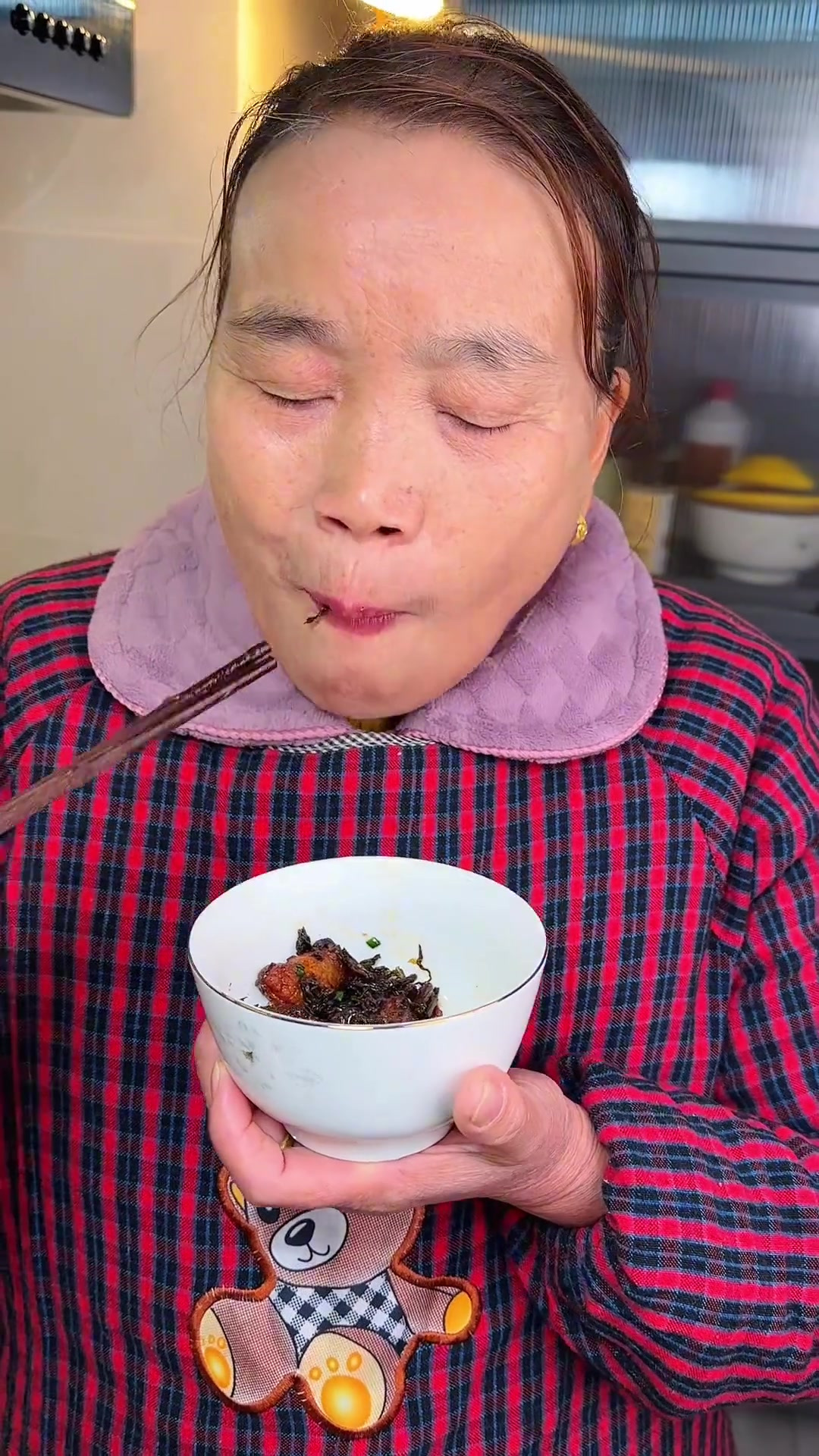 这样做的梅干菜蒸肉也太香了,软烂入味,好吃不油腻