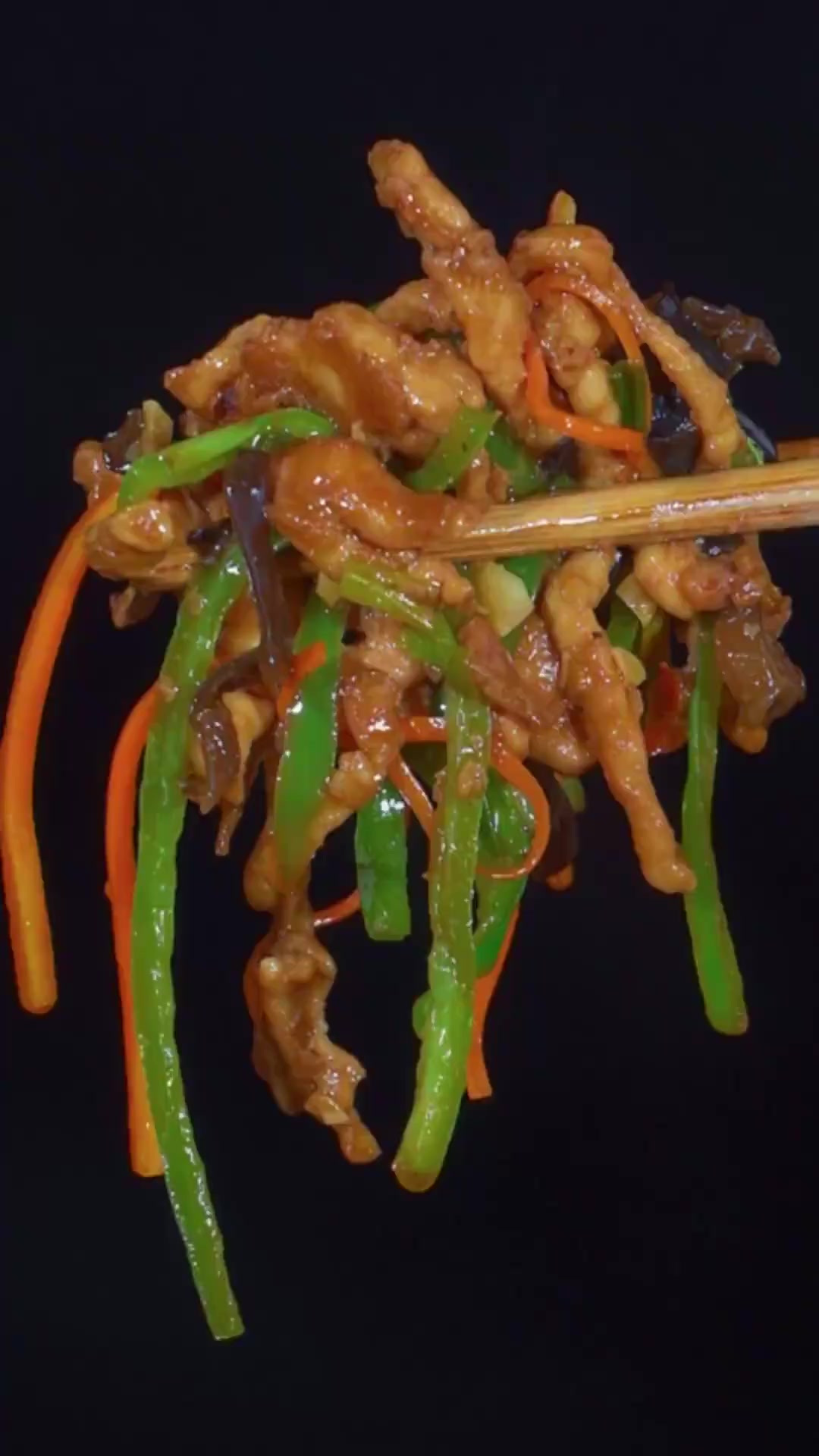 这个鱼香肉丝你要是学会了，一锅米饭都不够炫