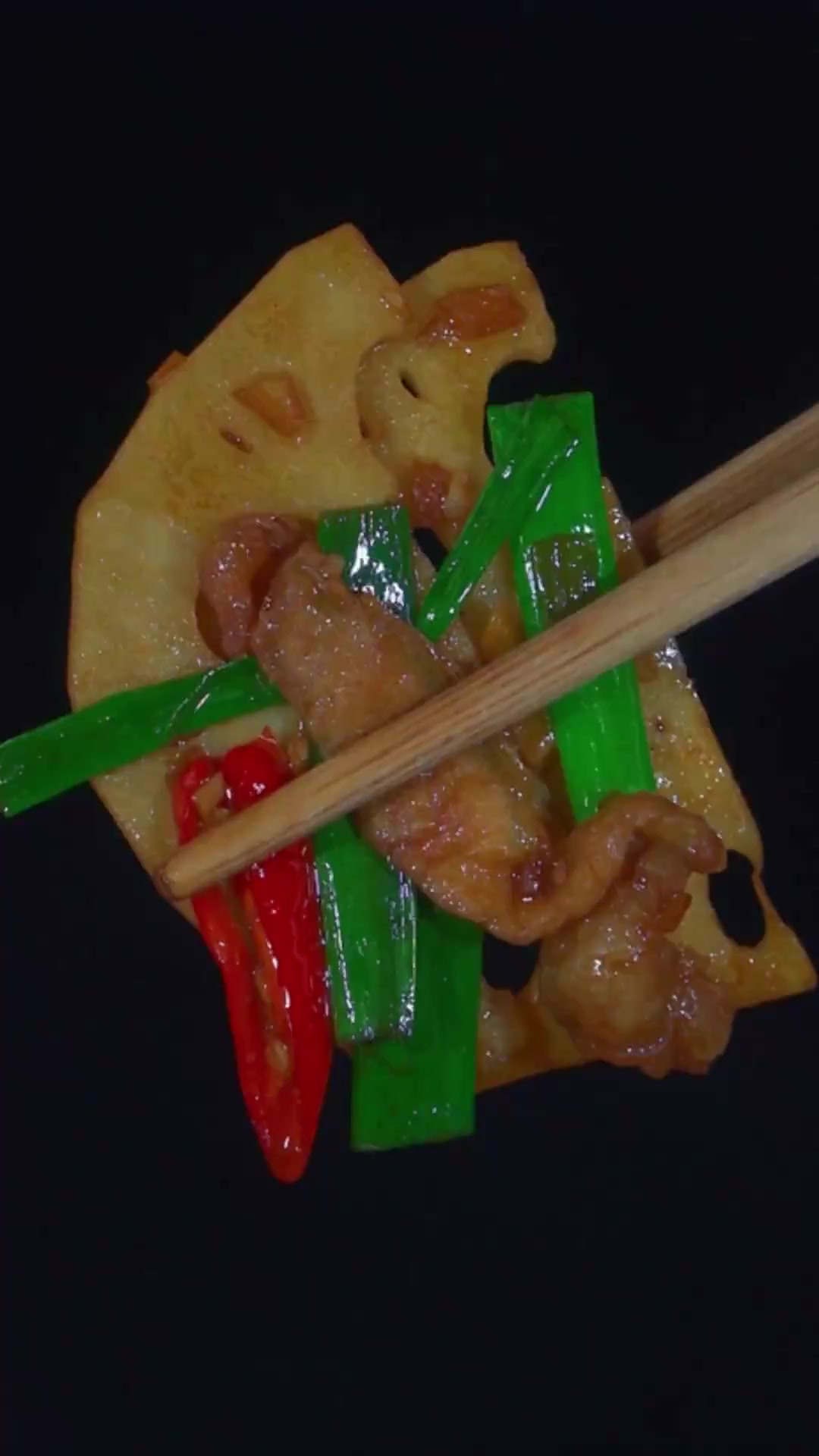 莲藕炒肉，好吃到停不下来