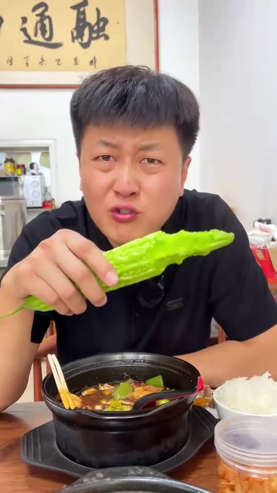 一份黄焖鸡米饭年销量20000多份