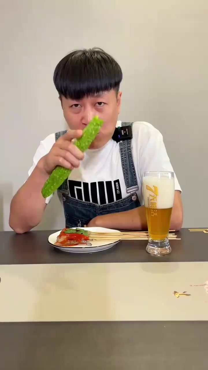 今天做一个米其林级别的冷虾