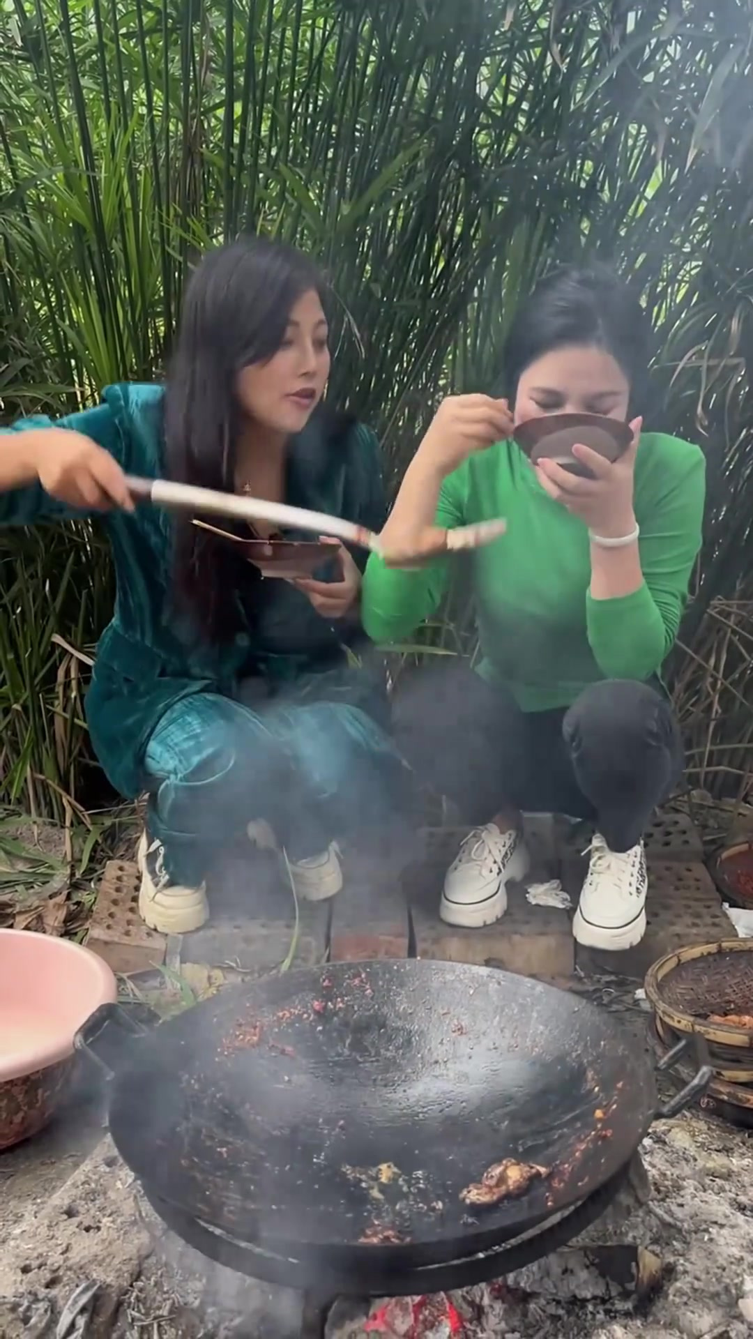 今天做一个爆炒鸡肾，三碗饭都不够吃
