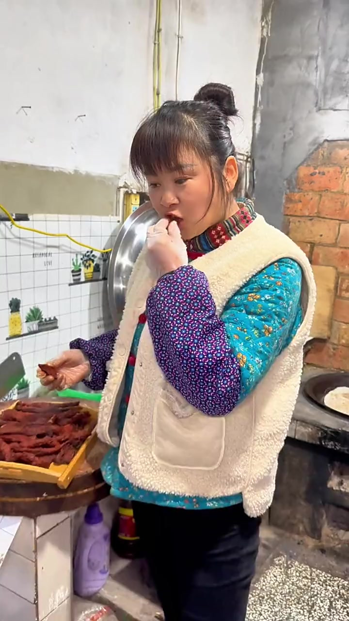 猪肉干,当个小零嘴也非常不错的
