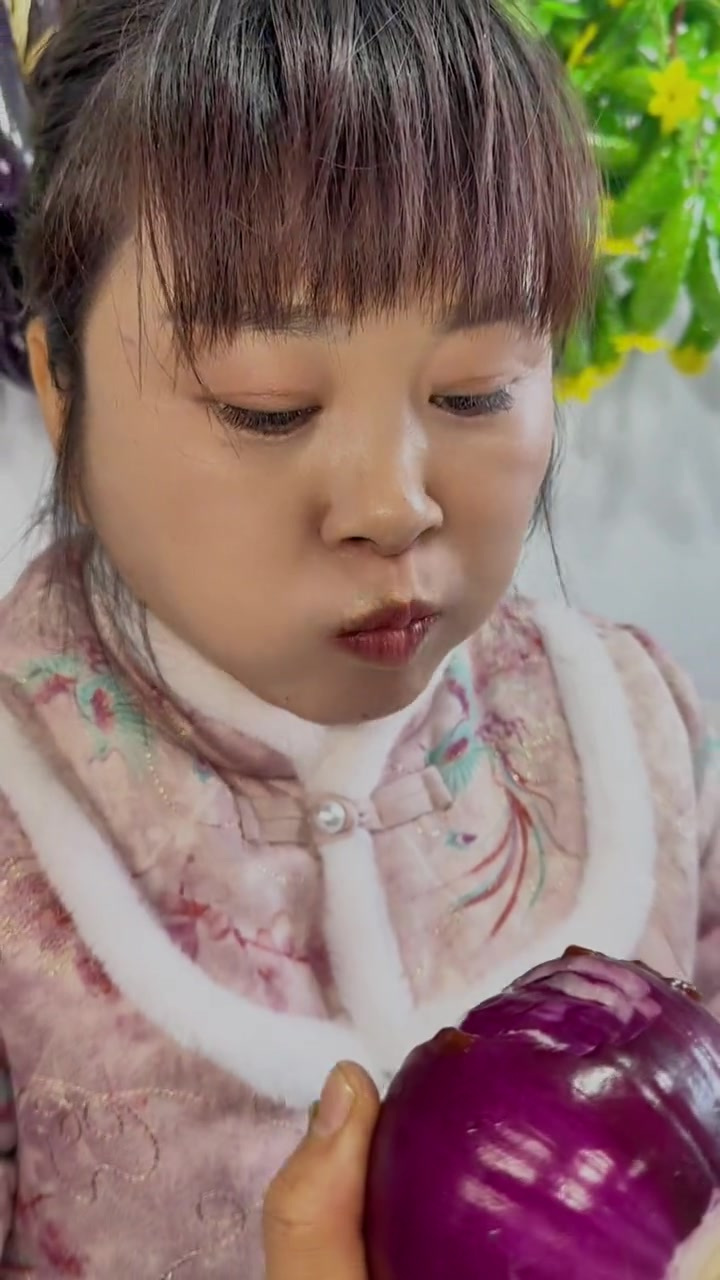 葱香银丝花卷,简单的面食也可以很丰盛