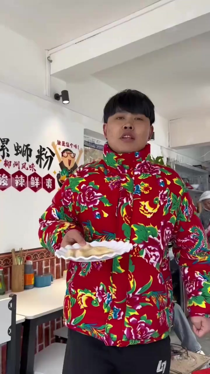 鸡爪里面为什么没有鸡，你们觉得应该有吗