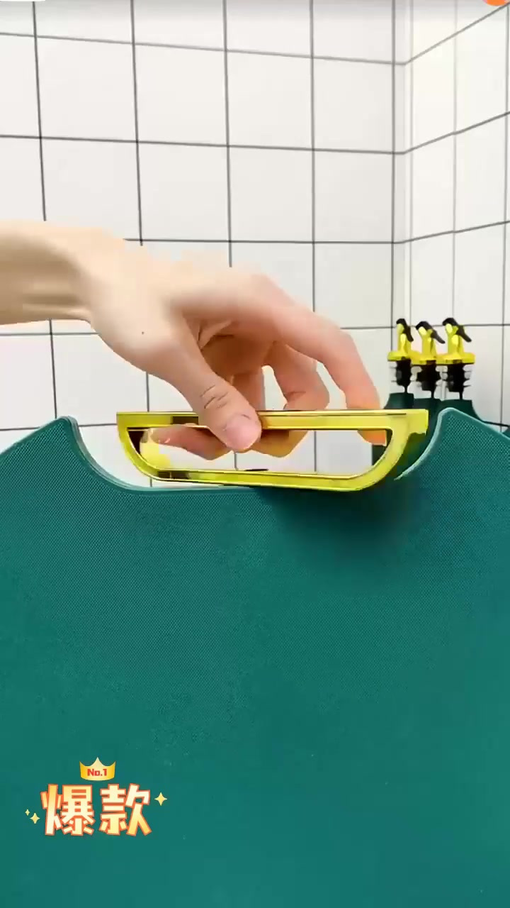 这款PE切菜板最耐用,5年都好用,坚固又不变形!