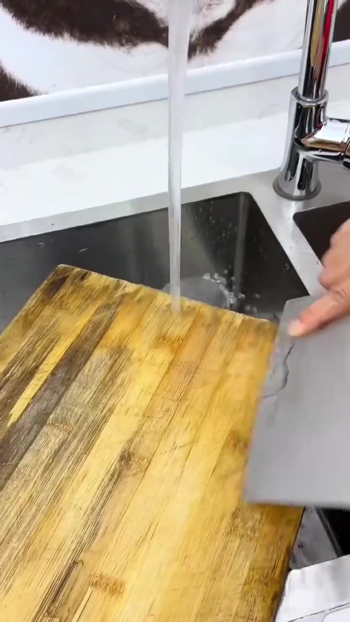 整洁的厨房让人舒心,304不锈钢菜板架不可或缺