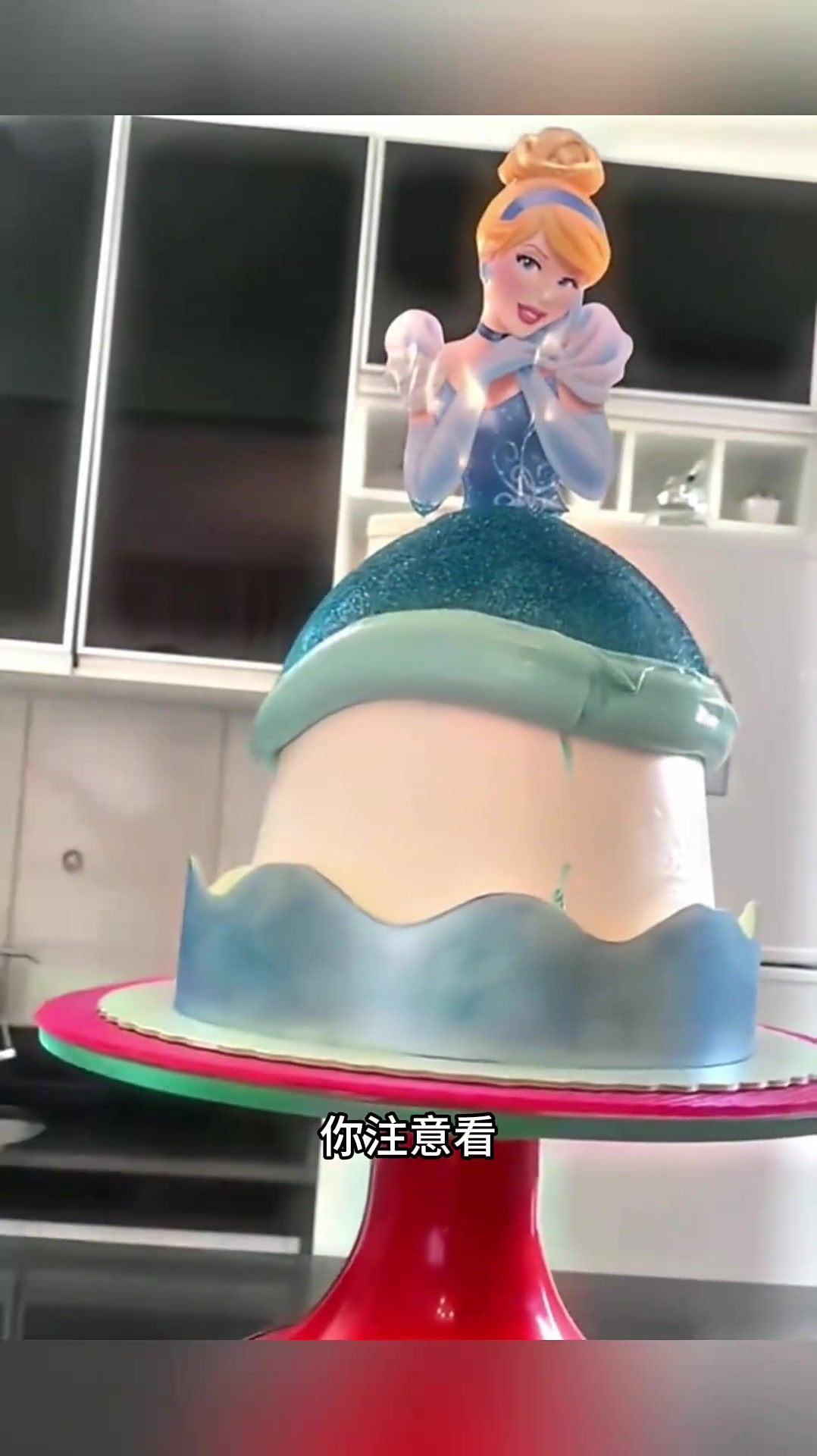 奢华蛋糕惊艳表妹60大寿