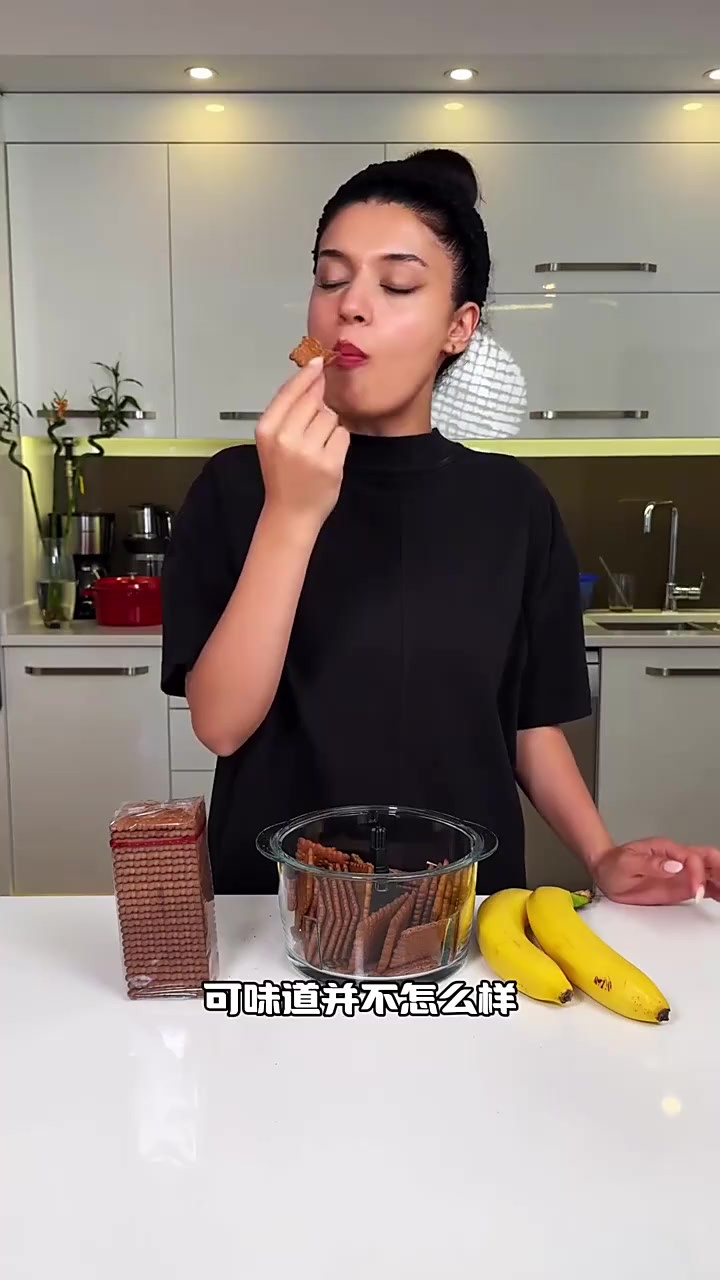 创意巧克力水果蛋糕:女人的美味DIY之旅与甜蜜享受